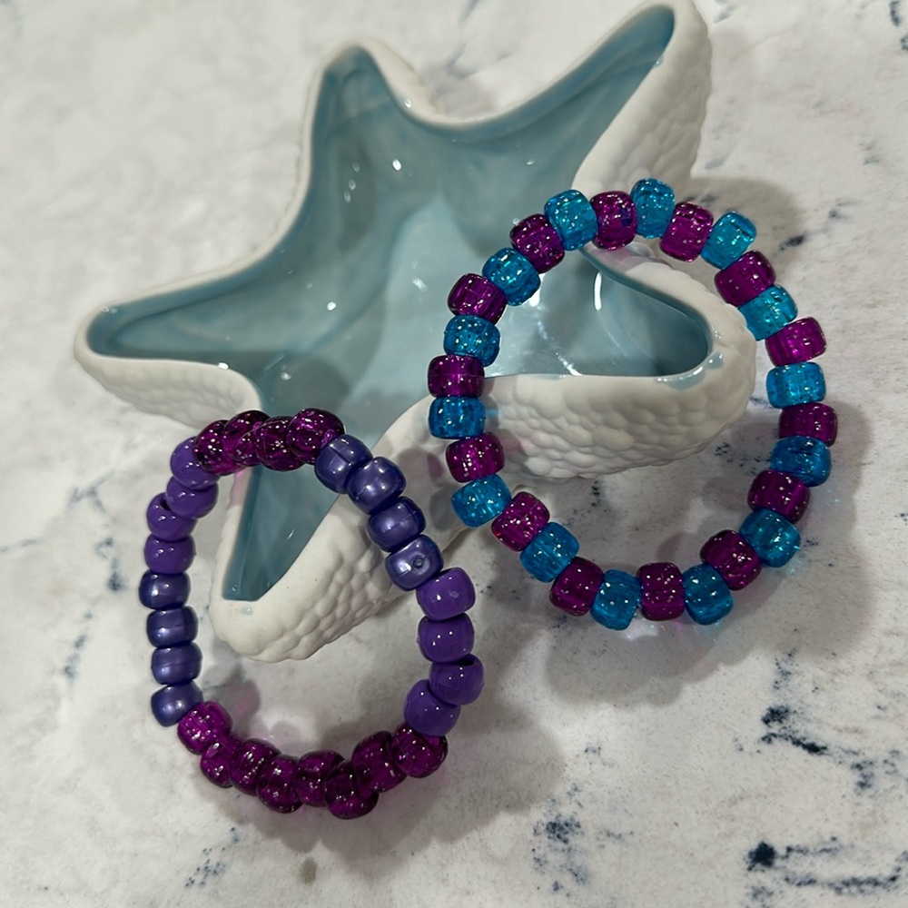 2 set of bracelets